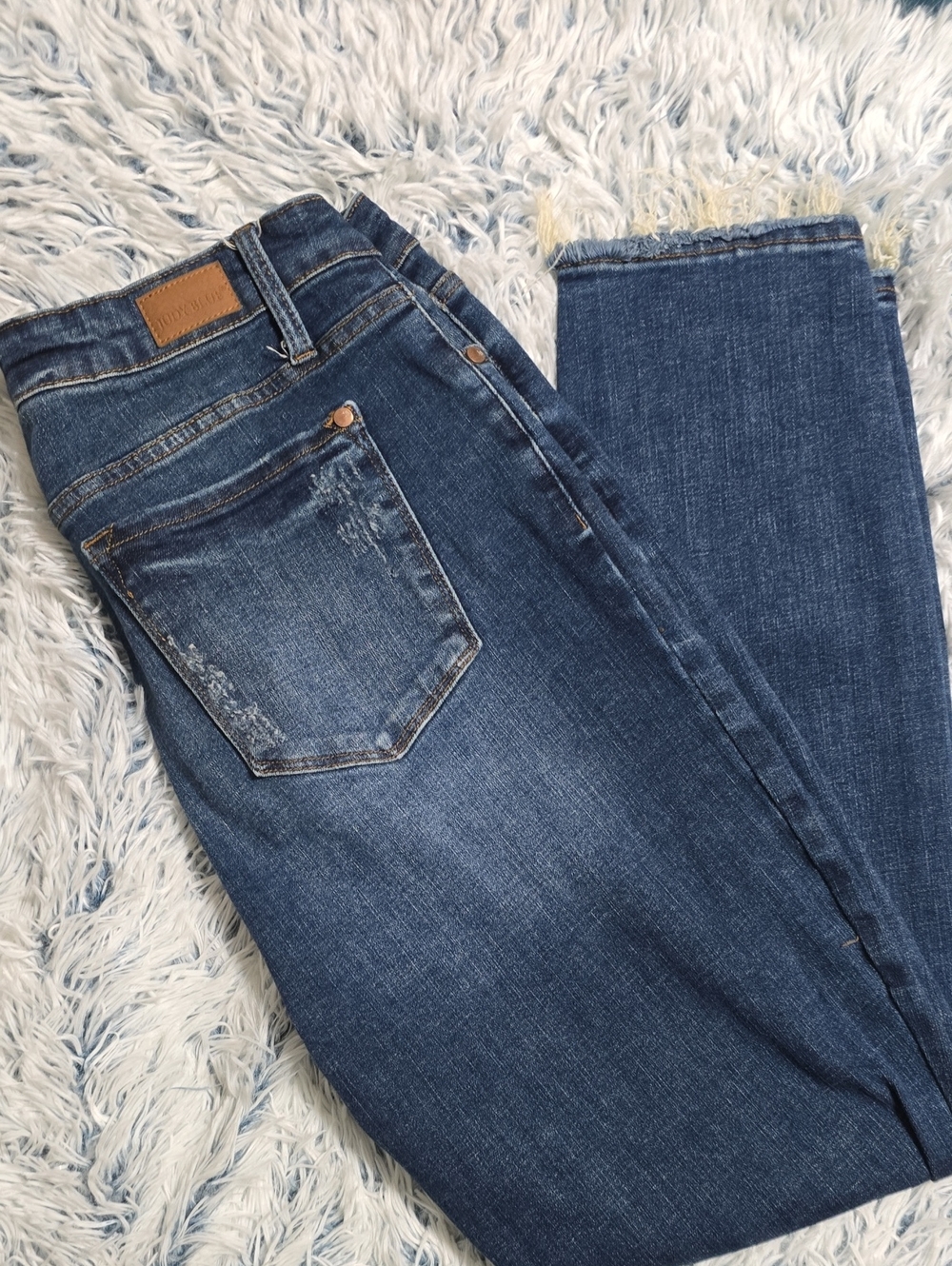 Judy Blue Medium Dark Blue Skinny Jeans with Raw Hem